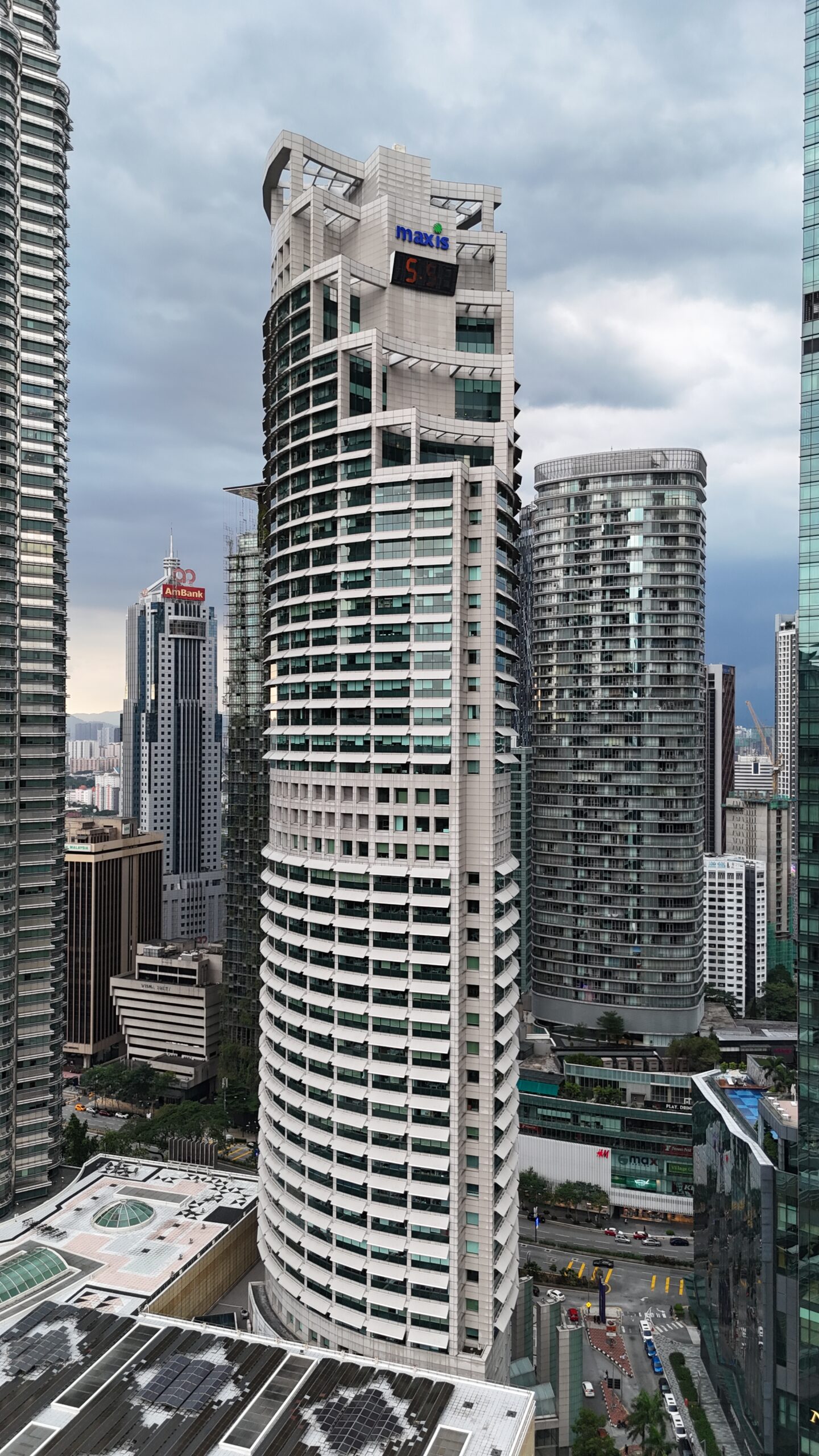 Menara Maxis